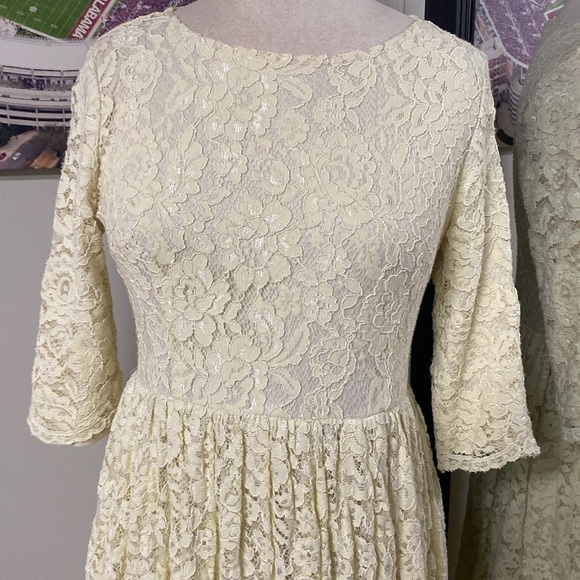VNTG DAINTY JEWELLS CLOTHIER 80s LACE WEDDING DRESS/EASTER DRESS BUTTER YELLOW - Picture 3 of 16